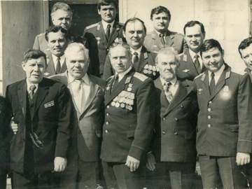 Чучеров А.Я., м-р Бухтияров С.Н., п/п-к Шлаган И., Байнетов Д.Ф., Емельянчик В.К., Николаев В.,  2 ряд Галактионов А., Ткаченко С., Самойлов В., Экк С.Р.