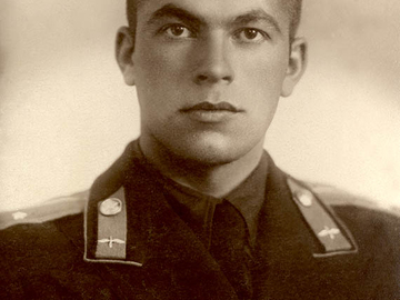 Виталий Тарасов.