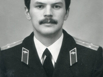 л-т Валера Таскин.