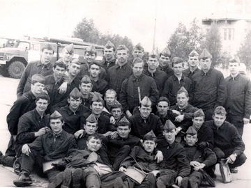 Городня 1983 год. Перед отъездом в Добрянку.