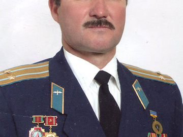 м-р Ю.Горбунов