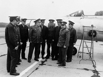 Ивангород, госы по летной подготовки, пред. госкомиссии генерал-полковник Горелов, курсаки 4 аэ, полковник Корж.