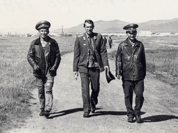 Монгольская Народная Республика, 1987 г., в центре Сивачев Е.Н.