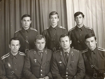Казанцев, Кухаренко, Гавриленко, Ярошенко, Байда.С.П, Данилов, Клапоус..1975 г.