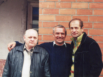 Кудло И.К., Шакель И.К., Чичук Д.П., г. Минск, май 2007 г., через  31 год после окончания училища.