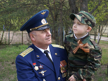  П-к Федченко В.Ф. с внуком. 2011г. Монино.