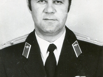 Зам. начальника училища п-к Соболев Владимир Ильич.