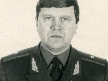 Генерал-майор Конюшин Вячеслав Иванович.