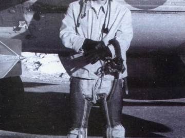 к-н О.Г.Цой возле своего МиГа, Египет, Бени-Суэф, 1970 г.