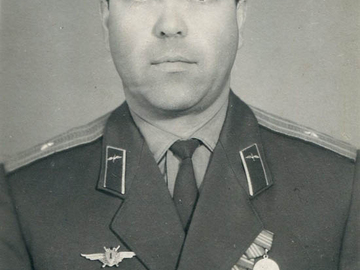 м-р Кладковой Леонид Леонидович.