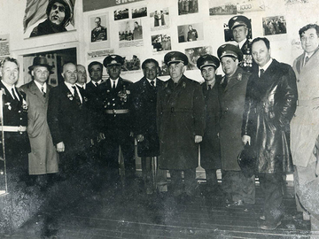 Ветераны в музее училища, 1981 г.