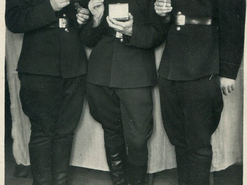 Мелешко Р.Д., Юсков В.Я, Пращур М.И., фото 3.03.1952 г.