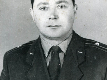 м-р Петров А.Н., летчик-инструктор к-та Попова Л.И., 1968 г.