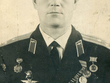 п-к Посташ Ю.А., зам. к-ра полка по политчасти.