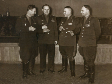 1964 г., воспоминания о былых боевых полетах, ЧВВАУЛ, ГСС Каленов Н.А., ГСС Носов С.В., ГСС Карасев А.Н., ГСС Мысниченко В.И.